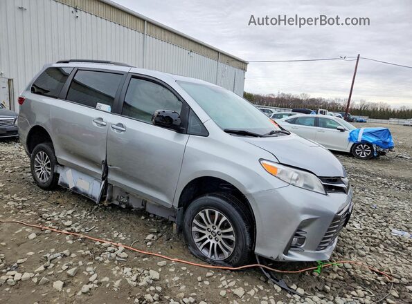 5TDYZ3DC1JS910401 2018 TOYOTA SIENNA Silver Delantero derecho
