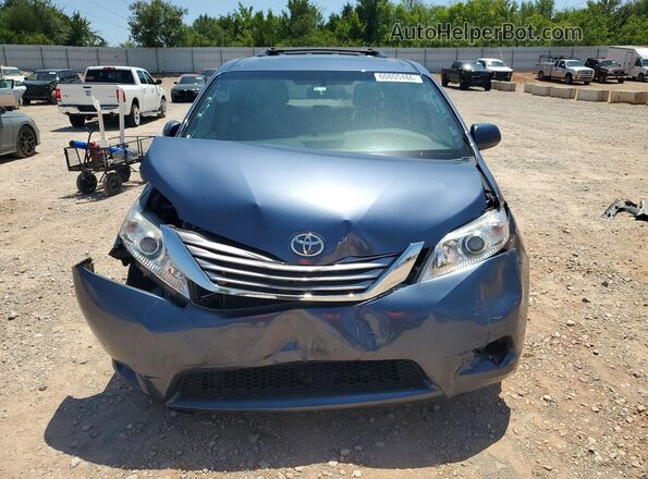 5TDYZ3DC2HS874440 2017 TOYOTA SIENNA Blue Front view