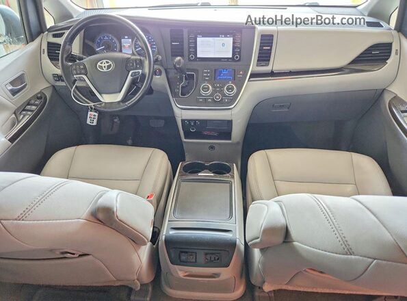 5TDYZ3DC2JS944783 2018 TOYOTA SIENNA Gray Widok deski rozdzielczej