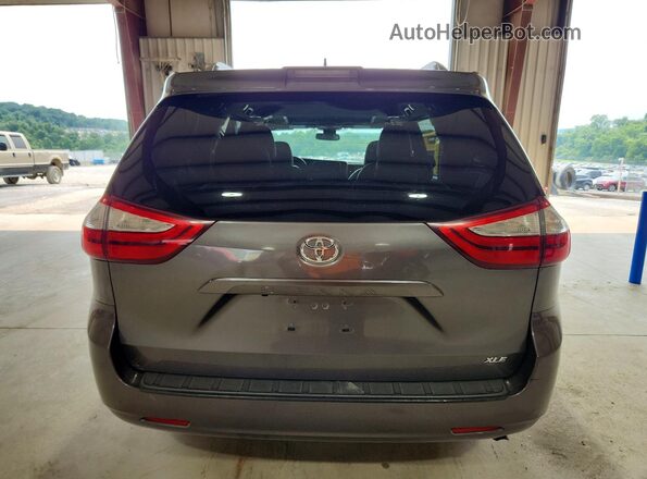 5TDYZ3DC2JS944783 2018 TOYOTA SIENNA Gray Widok z tyłu