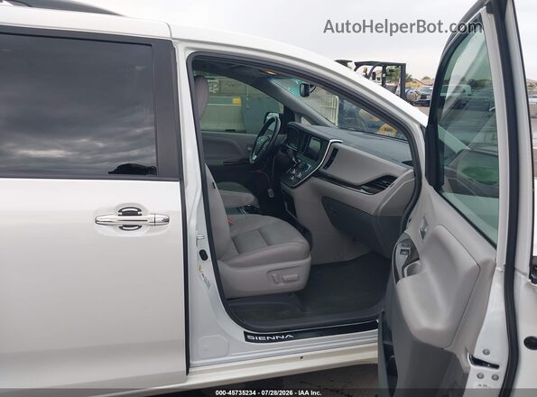 5TDYZ3DC4HS791561 2017 TOYOTA SIENNA White წინა სალონის ხედი