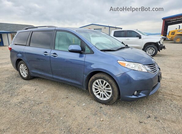 5TDYZ3DC4HS799398 2017 TOYOTA SIENNA Blue წინა მარჯვენა