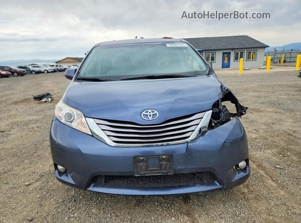 5TDYZ3DC4HS799398 2017 TOYOTA SIENNA Blue წინა ხედი