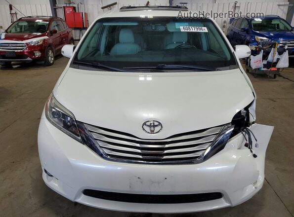 5TDYZ3DC4HS832870 2017 TOYOTA SIENNA Белый Вид спереди