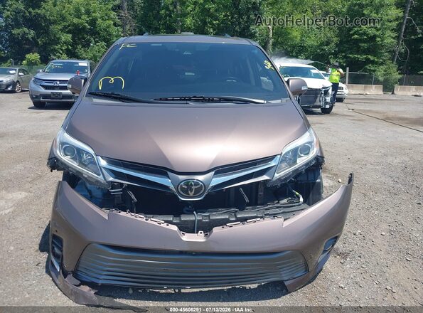 5TDYZ3DC4JS948947 2018 TOYOTA SIENNA Brown Widok zestawu wskaźników
