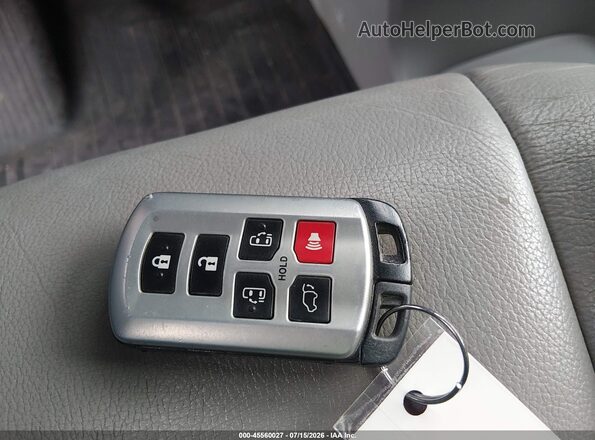 5TDYZ3DC4LS053770 2020 TOYOTA SIENNA Gray Dashboard view