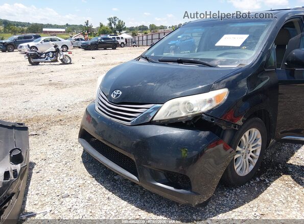 5TDYZ3DC5HS770783 2017 TOYOTA SIENNA Black Front view