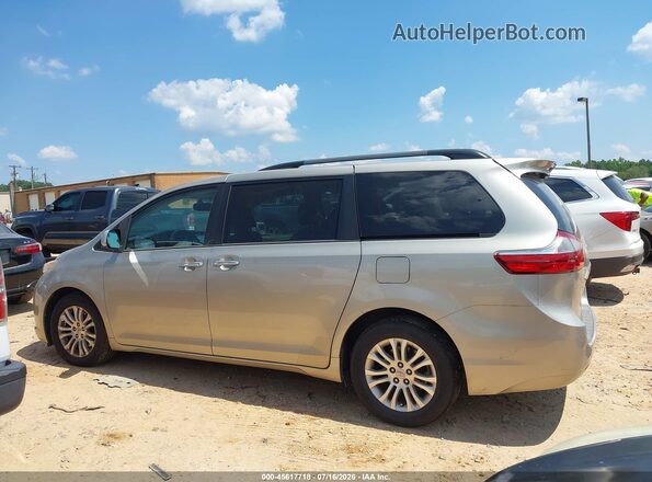 5TDYZ3DC5HS820582 2017 TOYOTA SIENNA Beige Սալոնի 360 աստիճան տեսք