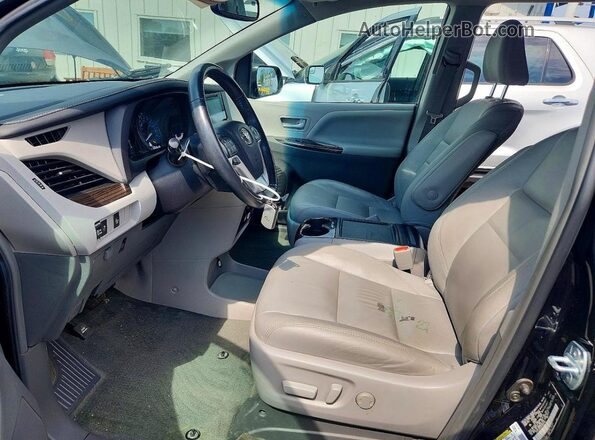 5TDYZ3DC5HS869183 2017 TOYOTA SIENNA Black Widok wnętrza z przodu
