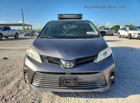 5TDYZ3DC5JS914578 2018 TOYOTA SIENNA Gray Front view