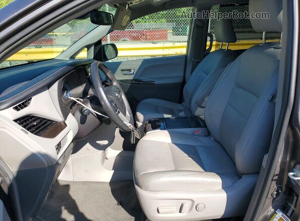 5TDYZ3DC5JS940775 2018 TOYOTA SIENNA Gray Սալոնի դիմացի տեսք