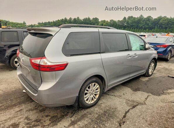 5TDYZ3DC6HS851405 2017 TOYOTA SIENNA Silver Tył prawy