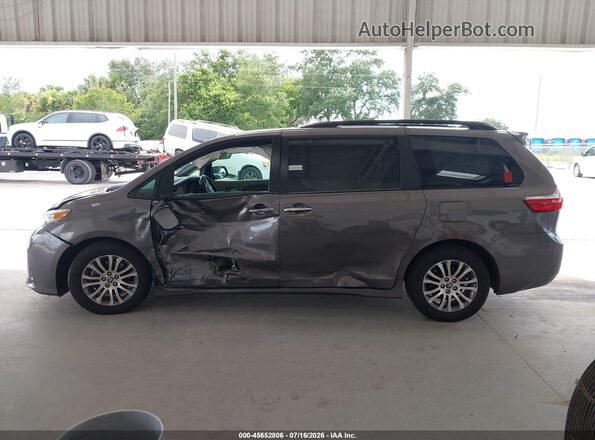 5TDYZ3DC6LS082381 2020 TOYOTA SIENNA Gray Widok wnętrza z tyłu