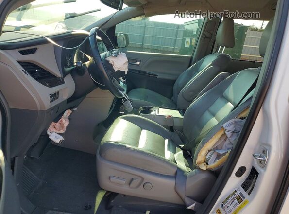 5TDYZ3DC7HS766766 2017 TOYOTA SIENNA White Vista interior delantera