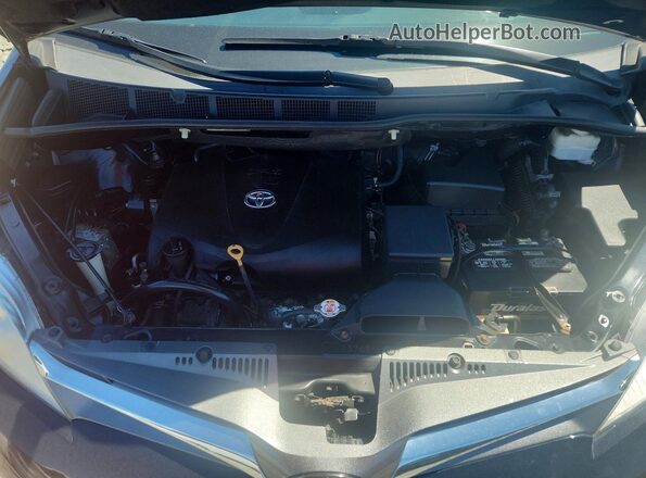 5TDYZ3DC7LS031665 2020 TOYOTA SIENNA Black Vista del compartimento del motor