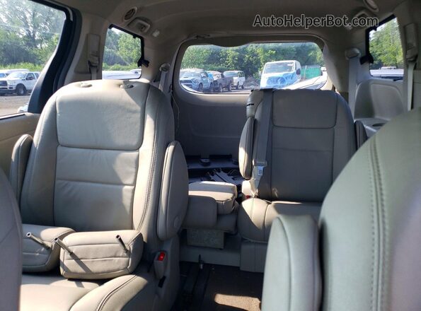 5TDYZ3DC8JS929558 2018 TOYOTA SIENNA White უკანა სავარძლების ხედი