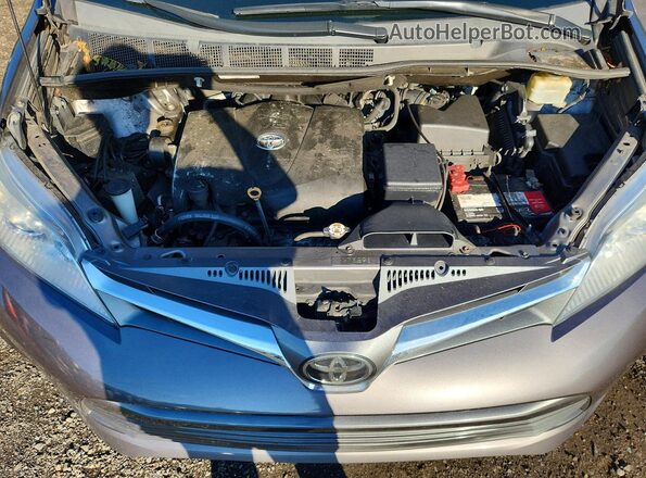 5TDYZ3DC8JS943671 2018 TOYOTA SIENNA Серый Вид подкапотного пространства