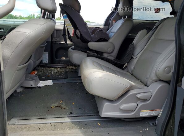 5TDYZ3DC8LS030685 2020 TOYOTA SIENNA Black Widok wnętrza z tyłu