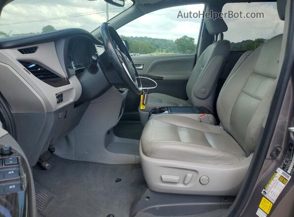 5TDYZ3DC8LS061208 2020 TOYOTA SIENNA Gray Вид салону спереду