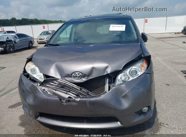 5TDYZ3DC9HS786775 2017 TOYOTA SIENNA Gray Instrument cluster view