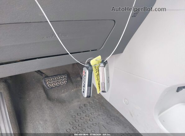 5TDYZ3DC9HS786775 2017 TOYOTA SIENNA Gray Dashboard view