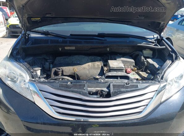5TDYZ3DC9HS794777 2017 TOYOTA SIENNA Черный Вид сзади