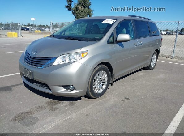 5TDYZ3DCXHS897786 2017 TOYOTA SIENNA Beige Przód lewy