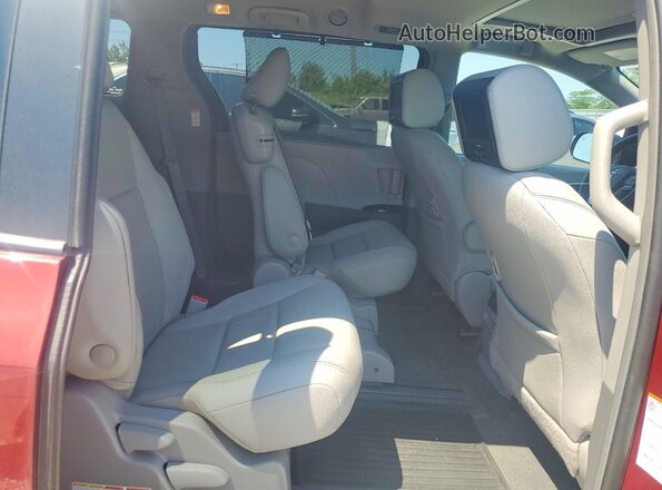 5TDYZ3DCXJS904807 2018 TOYOTA SIENNA Burgundy Սալոնի հետևի տեսք