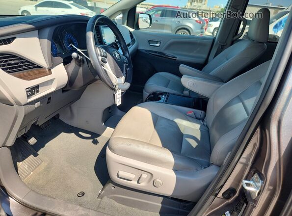 5TDYZ3DCXKS017192 2019 TOYOTA SIENNA Charcoal წინა სალონის ხედი