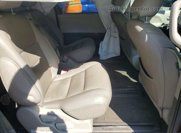 5TDYZ3DCXLS068113 2020 TOYOTA SIENNA Red Սալոնի հետևի տեսք