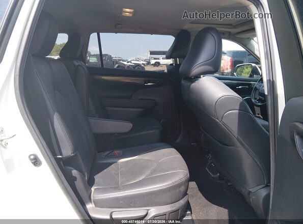 5TDYZRAH2LS016364 2020 TOYOTA HIGHLANDER White Widok naklejki z numerem VIN