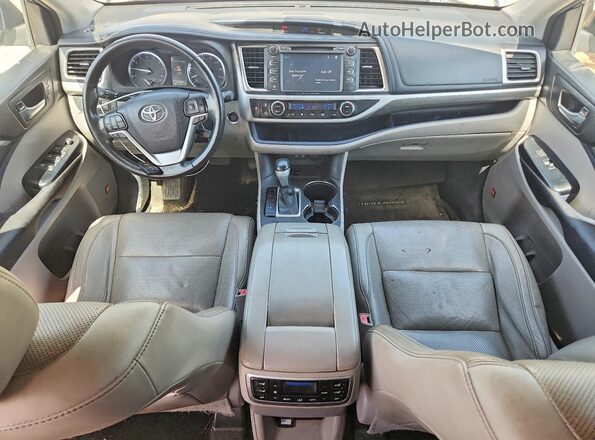 5TDYZRFH1HS190894 2017 TOYOTA HIGHLANDER Silver Առջևի վահանակի տեսք