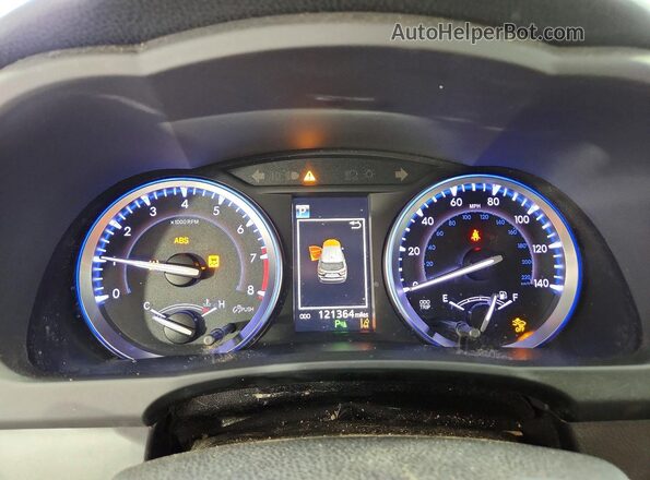 5TDYZRFH2JS266189 2018 TOYOTA HIGHLANDER White Instrument cluster view