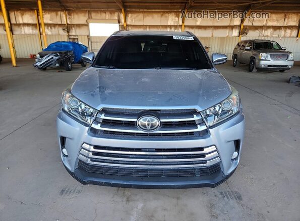 5TDYZRFH3JS239342 2018 TOYOTA HIGHLANDER Silver Vista frontal