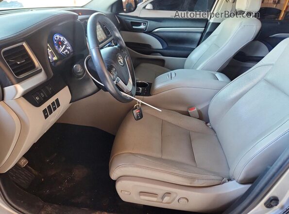 5TDYZRFH3JS239342 2018 TOYOTA HIGHLANDER Silver Vista interior delantera