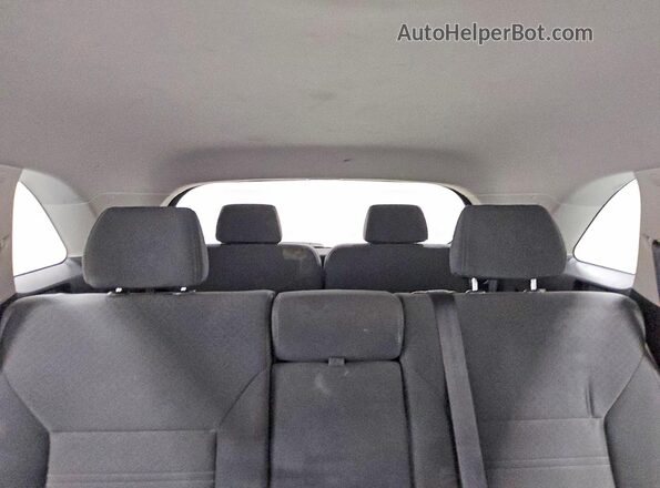 5TDYZRFH3JS246257 2018 TOYOTA HIGHLANDER Gray უკანა სავარძლების ხედი