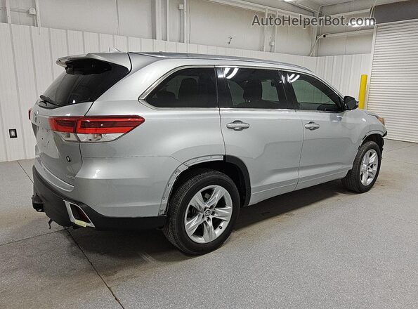 5TDYZRFH3JS246257 2018 TOYOTA HIGHLANDER Gray 