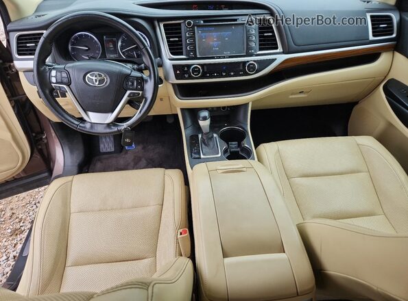 5TDYZRFH5HS209737 2017 TOYOTA HIGHLANDER Brown Առջևի վահանակի տեսք