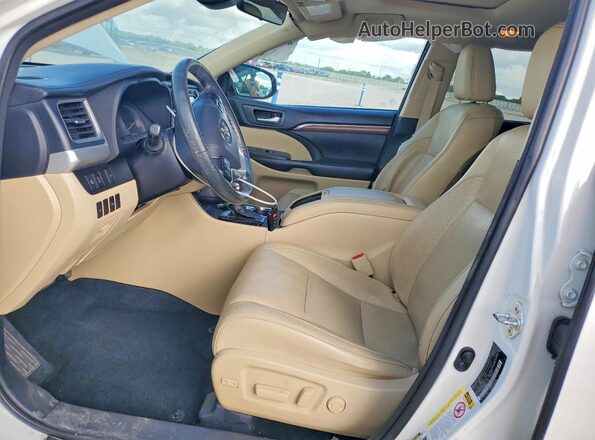 5TDYZRFH8HS192030 2017 TOYOTA HIGHLANDER Белый Вид салона спереди