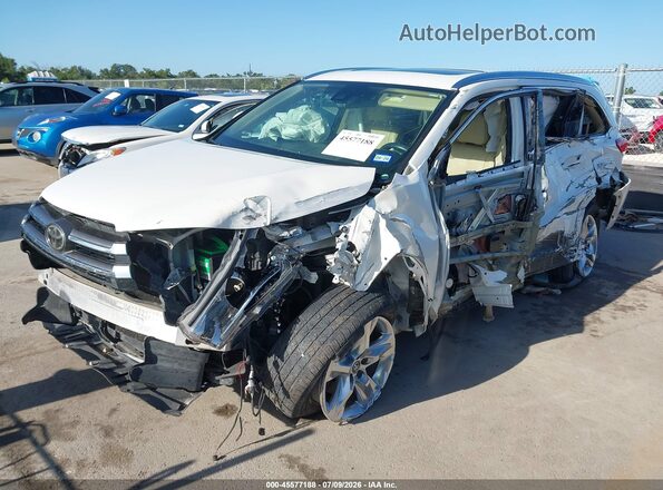 5TDYZRFH9HS228940 2017 TOYOTA HIGHLANDER White Առջևի ձախ երեք քառորդ տեսարան