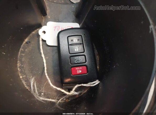 5TDYZRFH9KS290183 2019 TOYOTA HIGHLANDER Silver Widok deski rozdzielczej