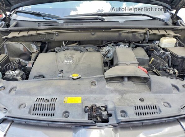 5TDYZRFHXHS198685 2017 TOYOTA HIGHLANDER Black Շարժիչի բաժամունքի տեսք