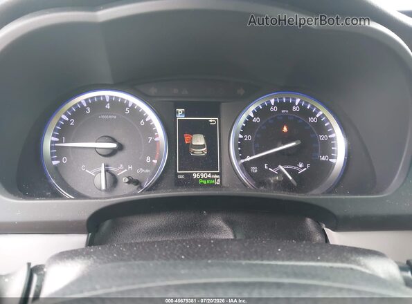 5TDYZRFHXJS265923 2018 TOYOTA HIGHLANDER White Vista de los asientos traseros