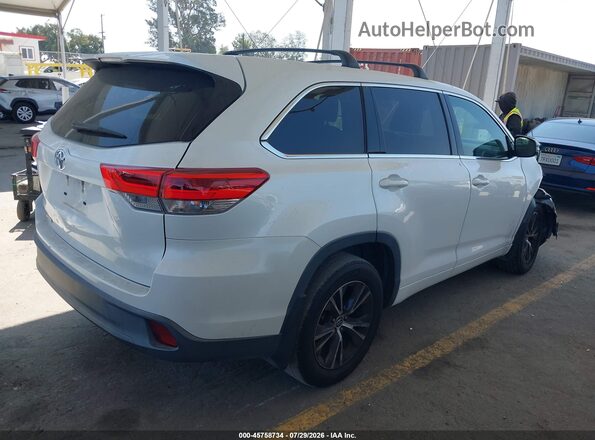 5TDZARFH4JS034768 2018 TOYOTA HIGHLANDER White Trasero derecho