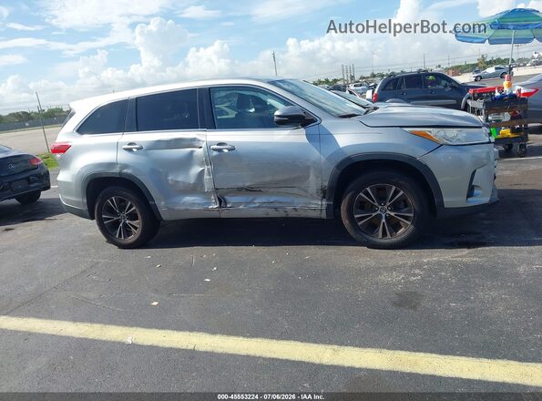 5TDZARFH6JS041687 2018 TOYOTA HIGHLANDER Silver Vista frontal