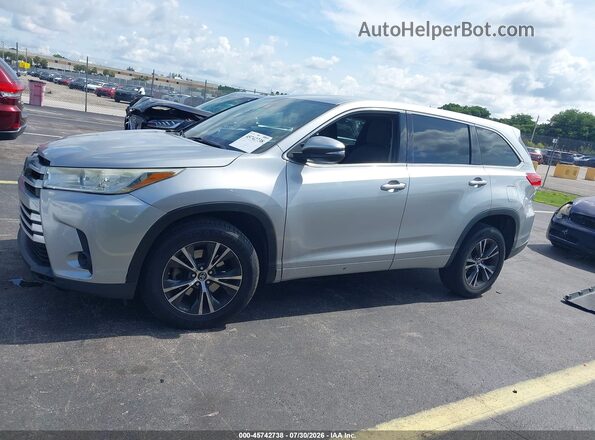 5TDZARFH8HS026537 2017 TOYOTA HIGHLANDER Gray 