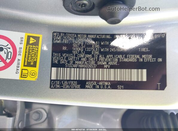 5TDZARFH8HS026537 2017 TOYOTA HIGHLANDER Gray Widok komory silnika