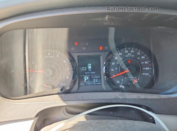 5TDZK3DC8GS707314 2016 TOYOTA SIENNA Silver Widok zestawu wskaźników