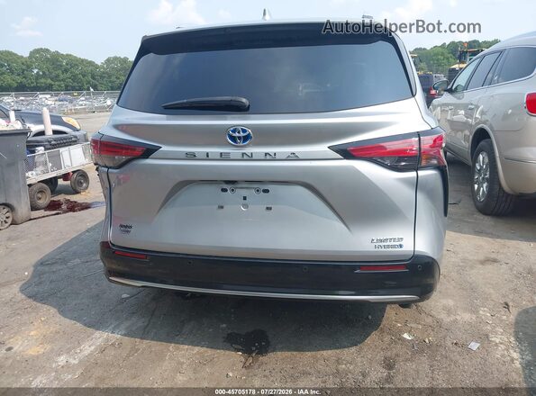 5TDZRKEC1PS176798 2023 TOYOTA SIENNA Silver 