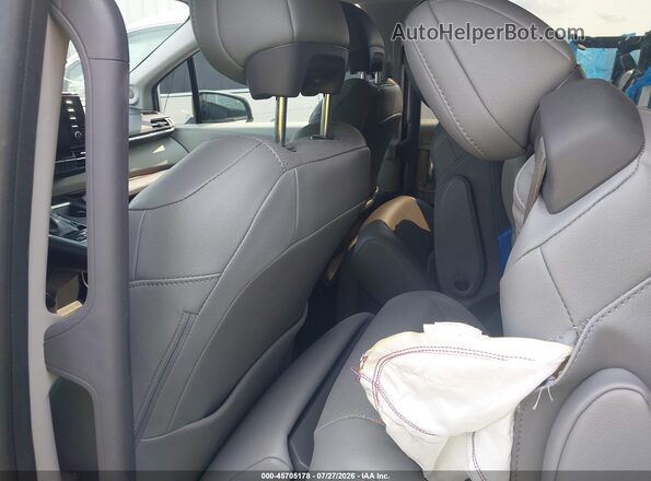 5TDZRKEC1PS176798 2023 TOYOTA SIENNA Silver Vista de la etiqueta del VIN
